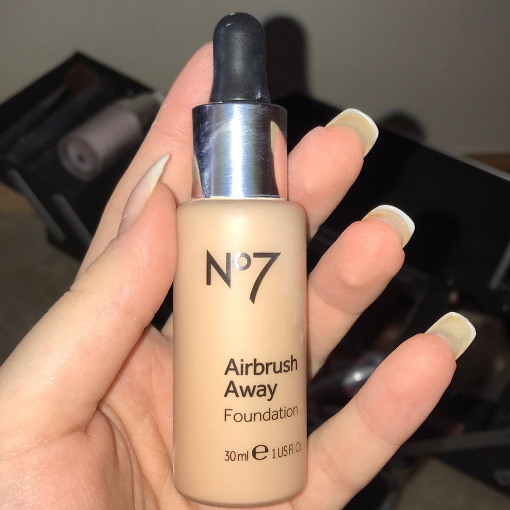 😋never used airbrushed foundation